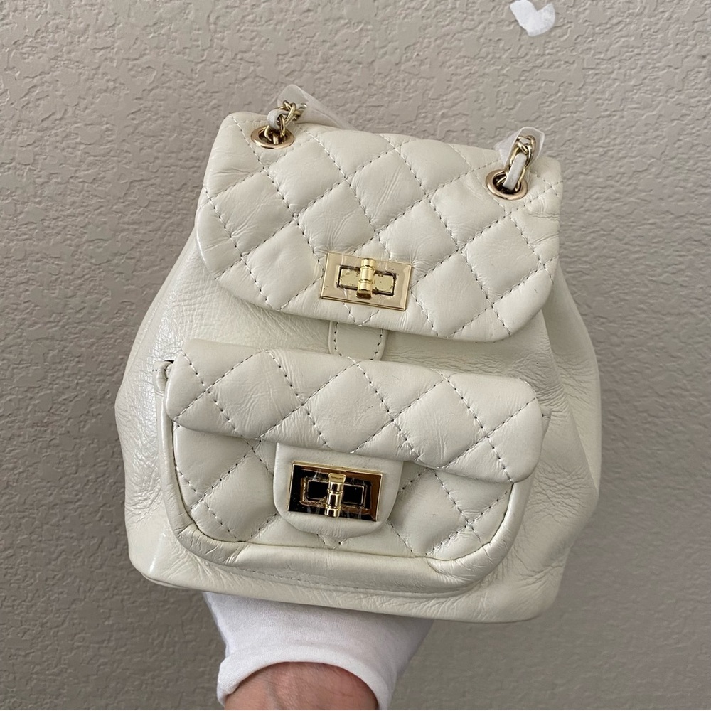 *FLAW White Duma Mini Leather Quilted Chain Backpack Top Handle S3